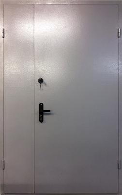 Тамбурная металлическая дверь на 4 квартиры ТДМ-002