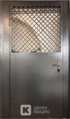 Стальная тамбурная дверь с решеткой ТДМ-003